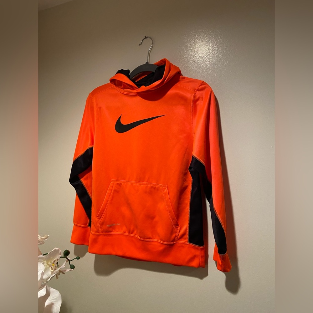 Nike Therma Fit Hoodie